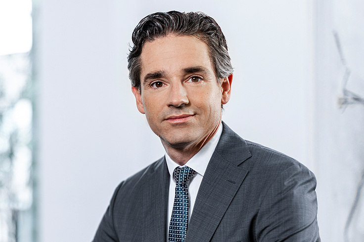 Dr. Tobias Schneider